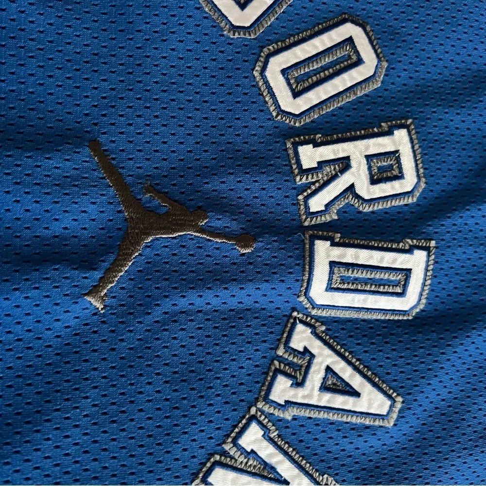 NWT Boys Jordan Retro 20th Anniversary Basketball Set Sz XL Top L Shorts (16/18)